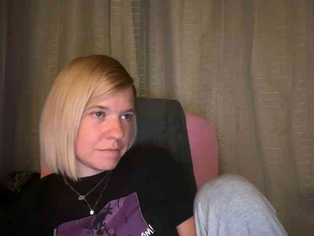 AmericnBarbie webcam