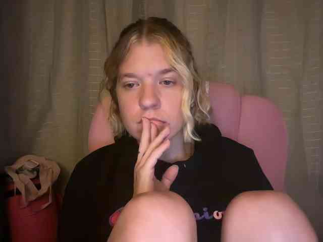 AmericnBarbie webcam