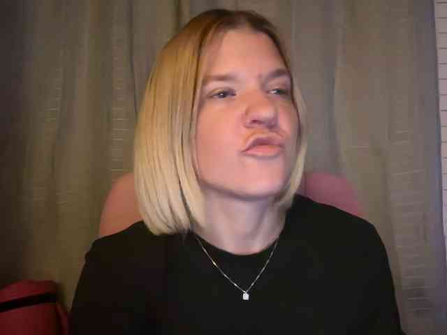 AmericnBarbie webcam