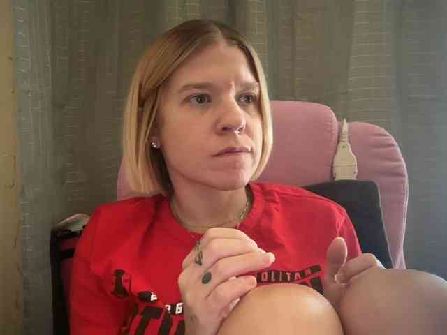 AmericnBarbie webcam