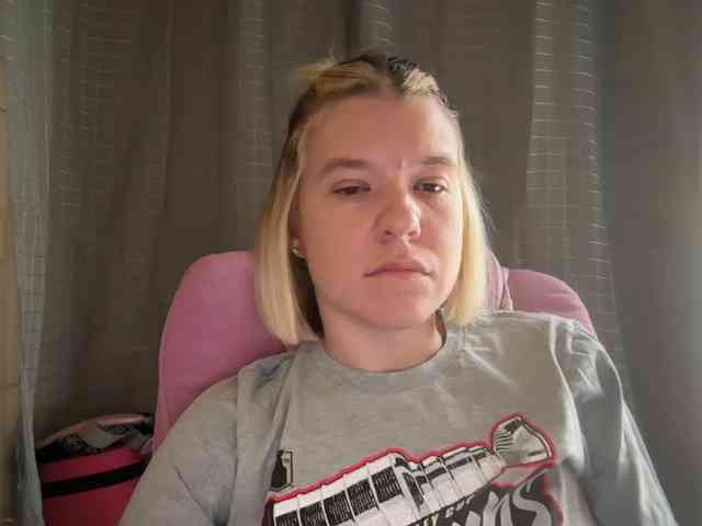 AmericnBarbie webcam