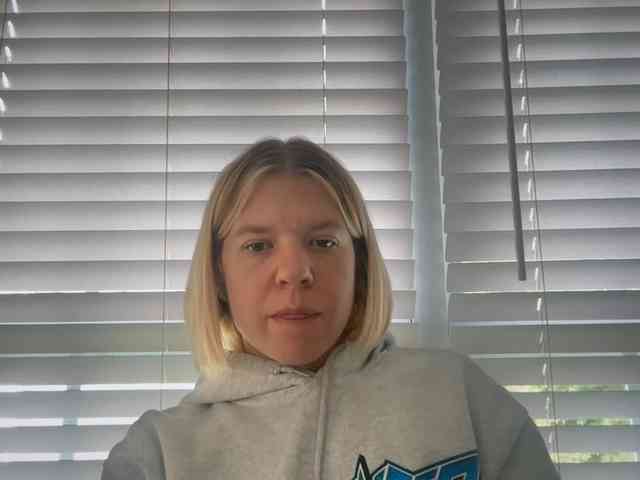 AmericnBarbie webcam