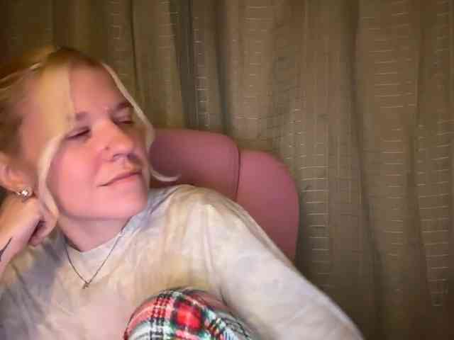 AmericnBarbie webcam