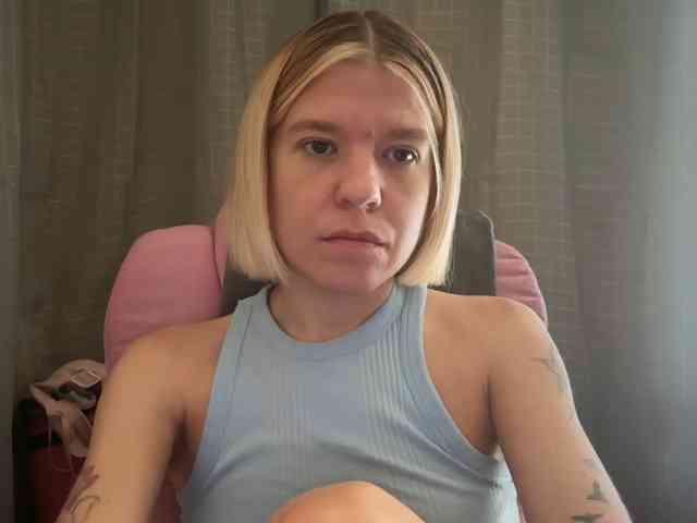 AmericnBarbie webcam