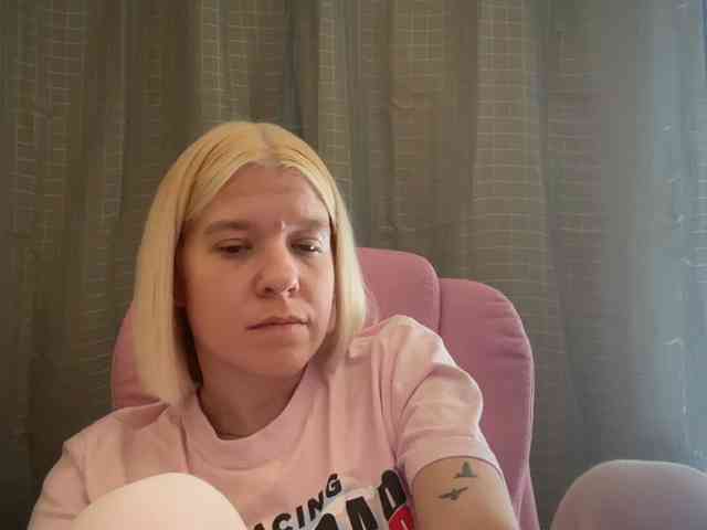 AmericnBarbie webcam