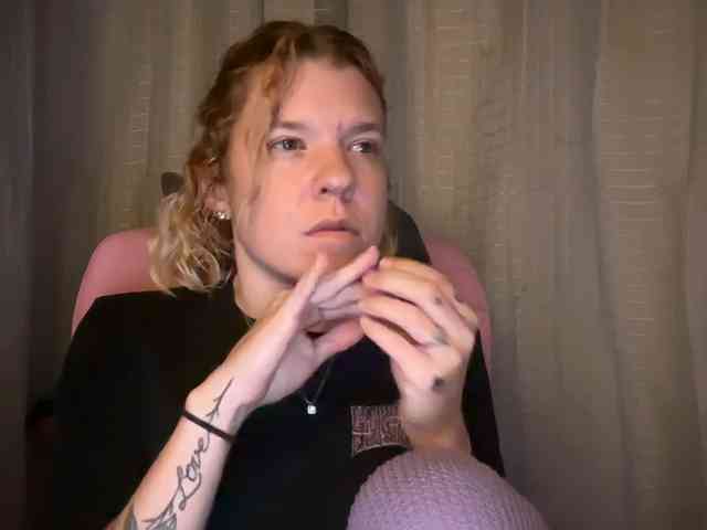 AmericnBarbie webcam