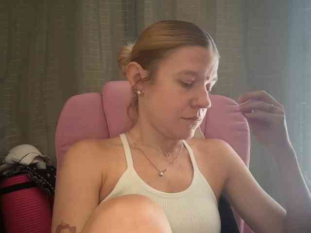 AmericnBarbie webcam