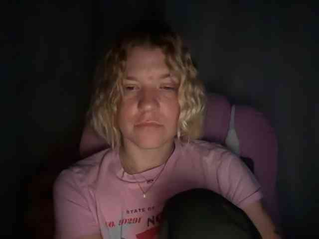 AmericnBarbie webcam