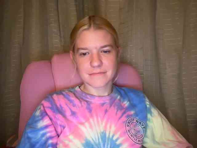 AmericnBarbie webcam