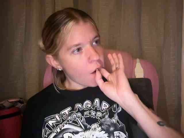 AmericnBarbie webcam