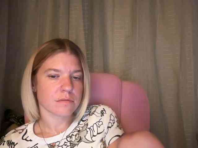 AmericnBarbie webcam
