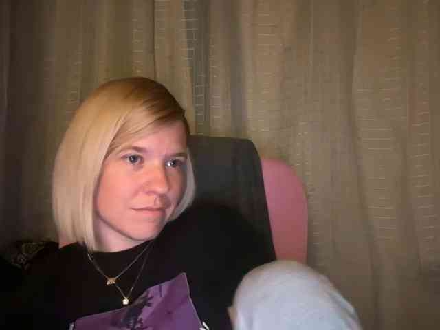 AmericnBarbie webcam