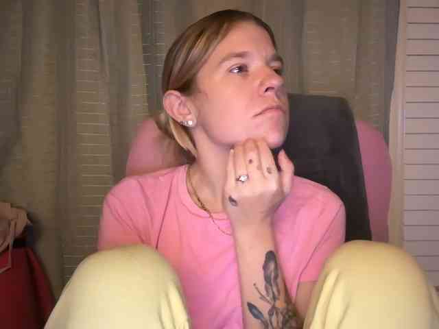 AmericnBarbie webcam