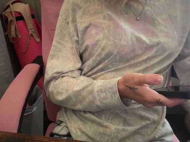 AmericnBarbie webcam