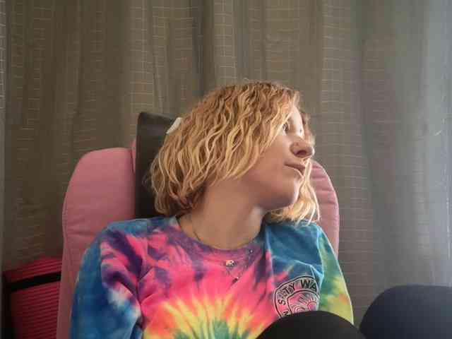 AmericnBarbie webcam