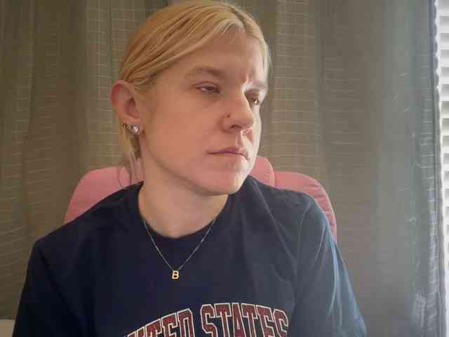 AmericnBarbie webcam