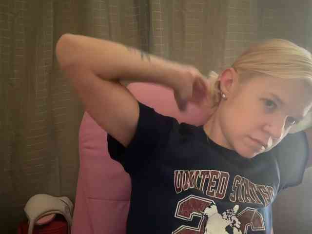 AmericnBarbie webcam