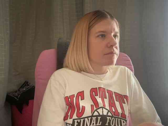 AmericnBarbie webcam