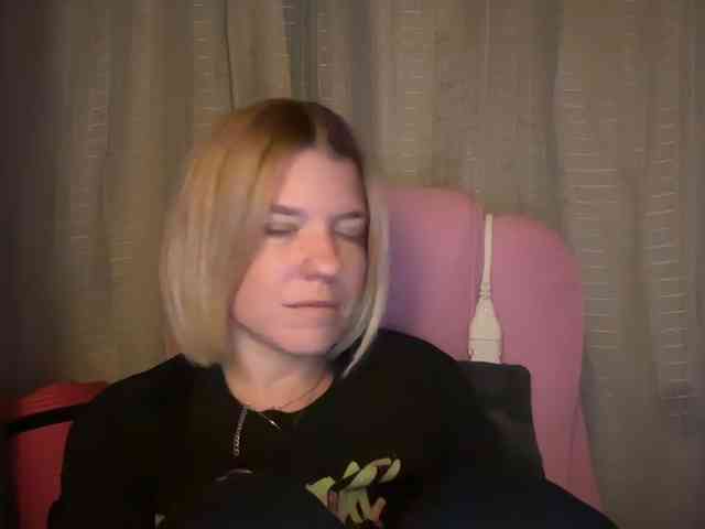 AmericnBarbie webcam