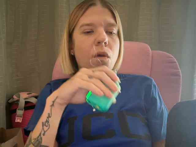 AmericnBarbie webcam