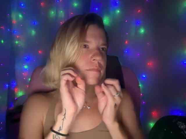 AmericnBarbie webcam