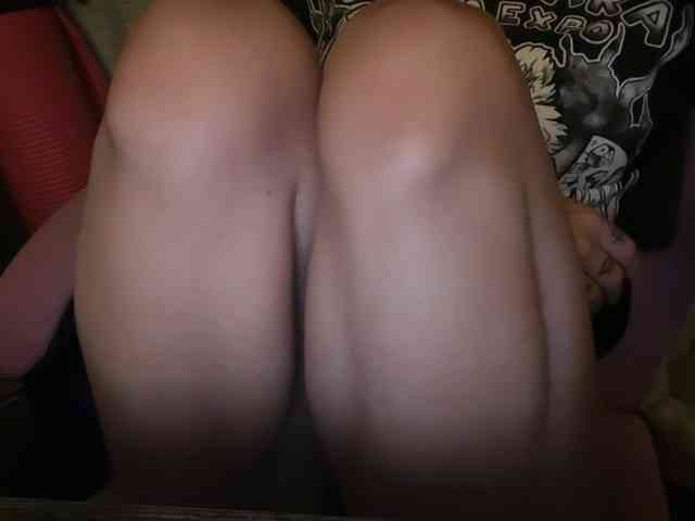 AmericnBarbie webcam