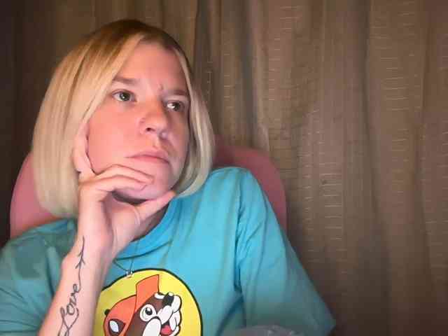 AmericnBarbie webcam