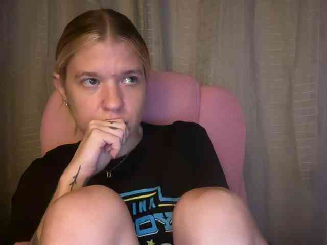 AmericnBarbie webcam