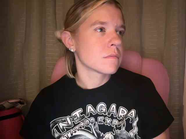 AmericnBarbie webcam