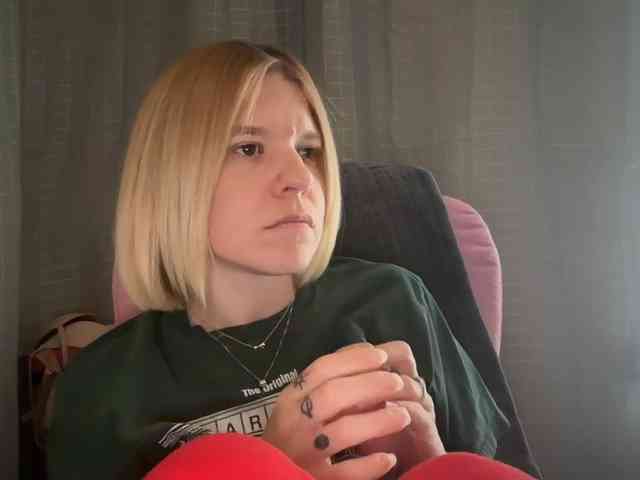 AmericnBarbie webcam