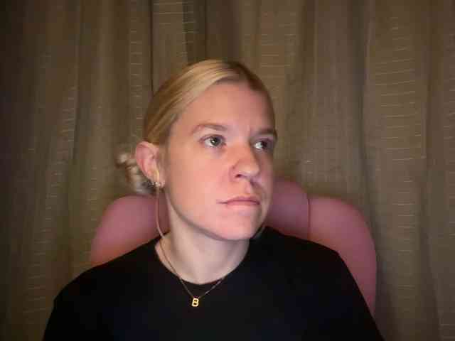 AmericnBarbie webcam