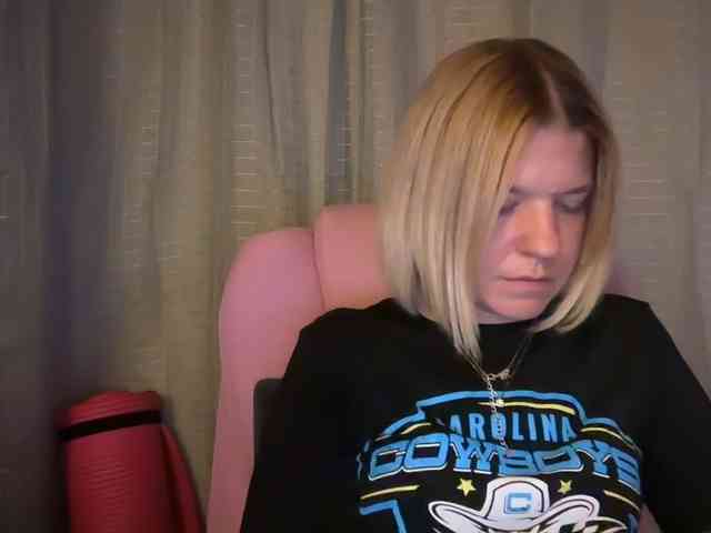 AmericnBarbie webcam