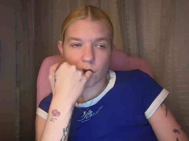 AmericnBarbie webcam