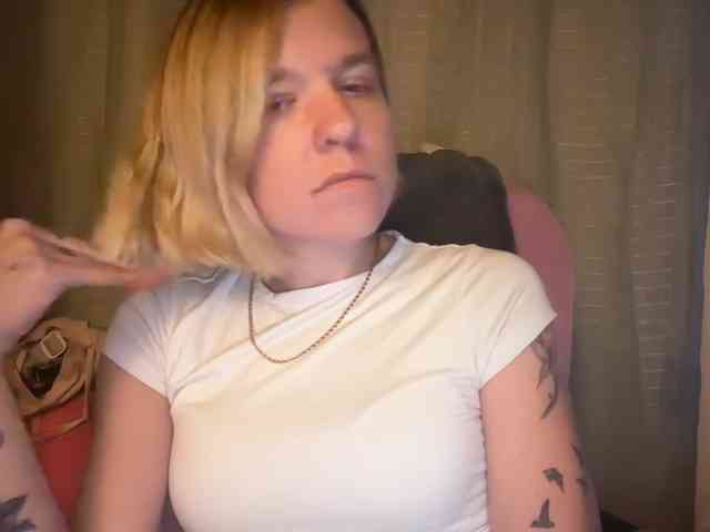 AmericnBarbie webcam