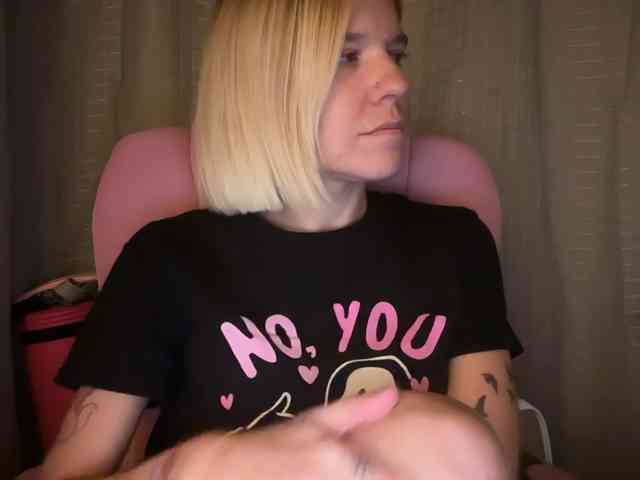 AmericnBarbie webcam