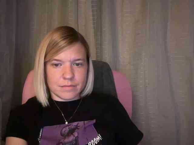 AmericnBarbie webcam