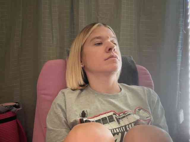 AmericnBarbie webcam