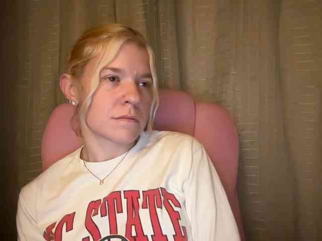 AmericnBarbie webcam