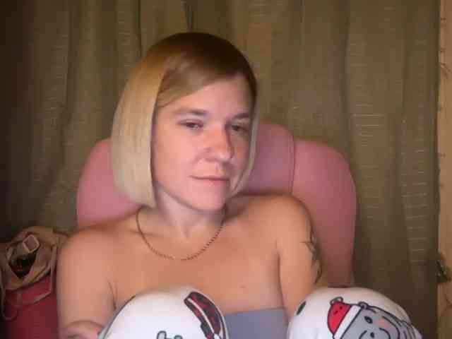 AmericnBarbie webcam
