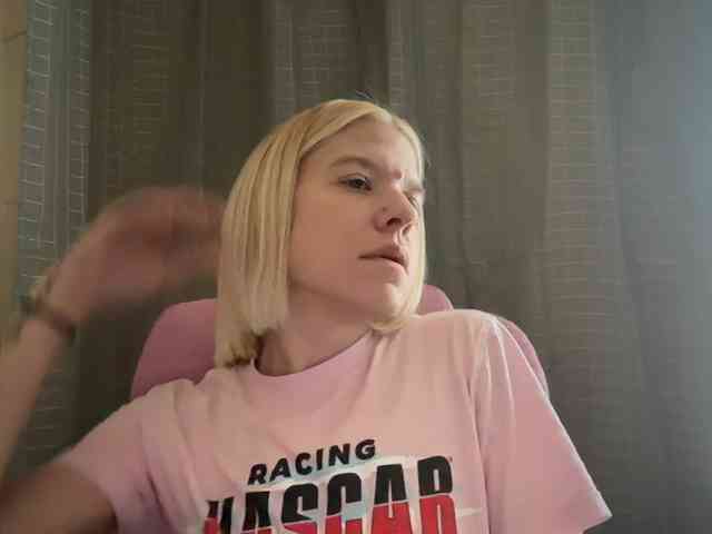 AmericnBarbie webcam