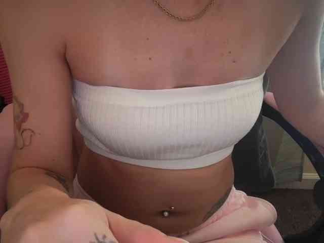 AmericnBarbie webcam