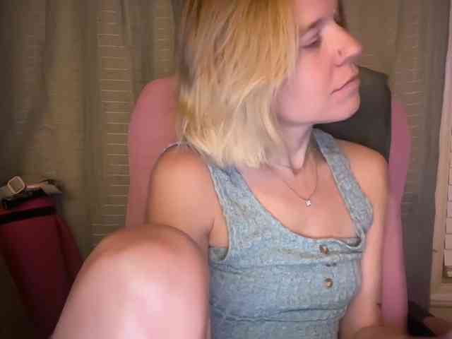 AmericnBarbie webcam