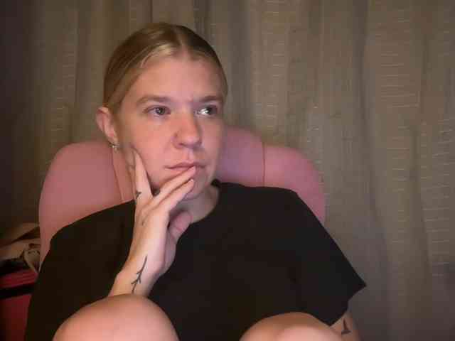 AmericnBarbie webcam