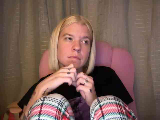 AmericnBarbie webcam