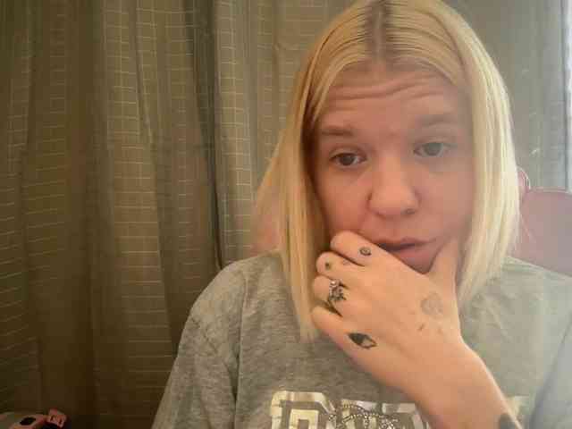 AmericnBarbie webcam