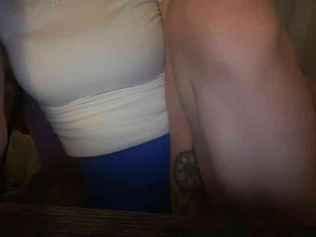 AmericnBarbie webcam