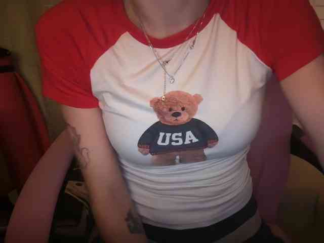 AmericnBarbie webcam
