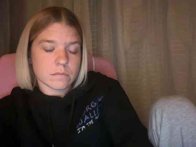 AmericnBarbie webcam