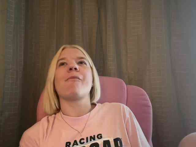 AmericnBarbie webcam
