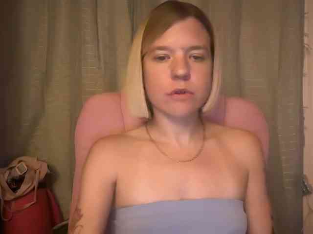 Model: AmericnBarbie